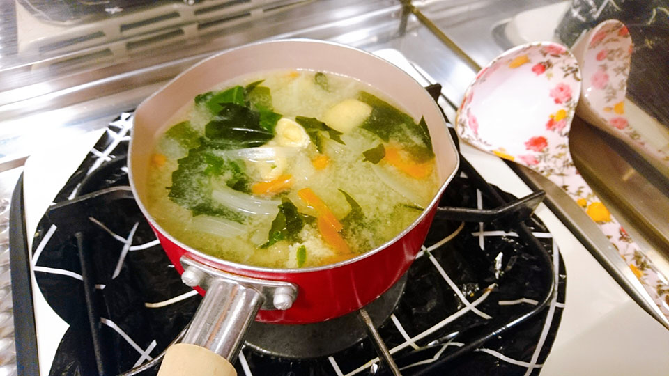 お味噌汁　調理